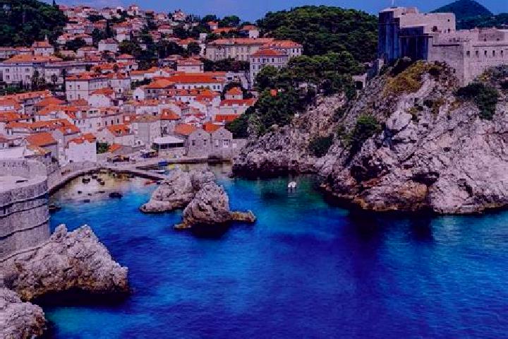 Ivy, 35 — Escort in Brsadin, Croatia