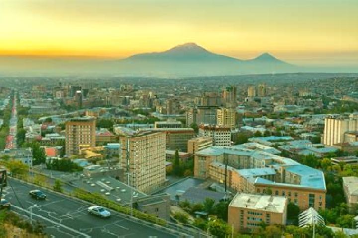 Ivy, 35 — Escort in Geghamavan, Armenia