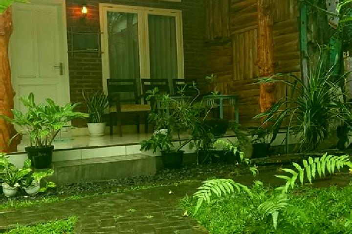 Ivy, 35 — Escort in Giri Krajan, Indonesia