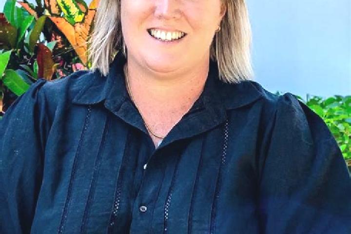 Ivy, 35 — Escort in Isaacs, Australia