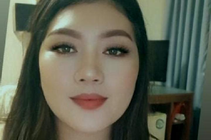 Ivy, 36, a brunette grey-eyed asian companion based in Takoma Park. Offering Couples, Striptease, CIM. Available for incall and outcall, day and evening dates.