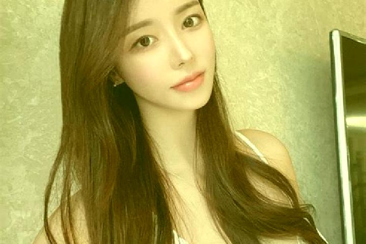 Ivy, 36 — Escort in Cizhu, China