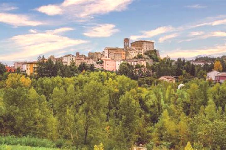 Ivy, 36 — Escort in Monte Cerignone, Italy