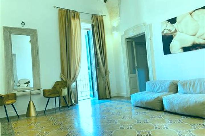 Ivy, 36 — Escort in Novoli, Italy