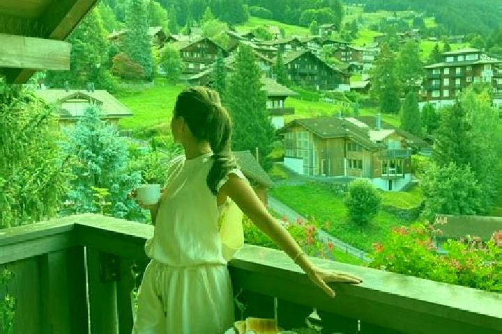 Ivy, 36 — Escort in Roche, Switzerland