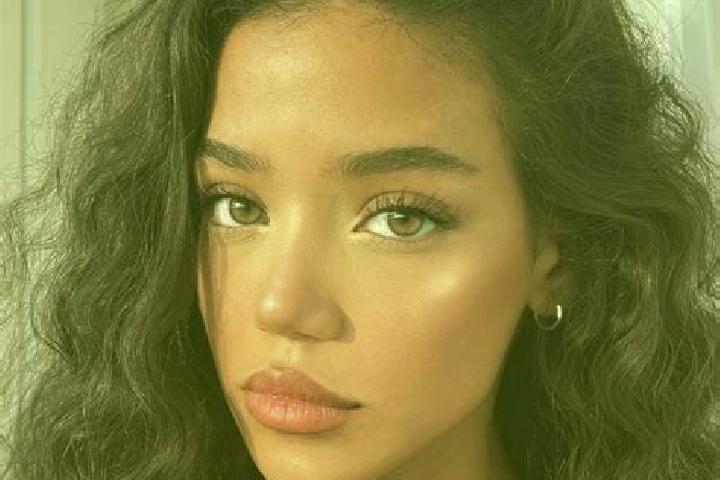 Ivy, 37, a black brown-eyed mixed companion based in Loro Ciuffenna. Offering BDSM, Girlfriend Experience, Dinner Date, 69. Available for incall and outcall,...
