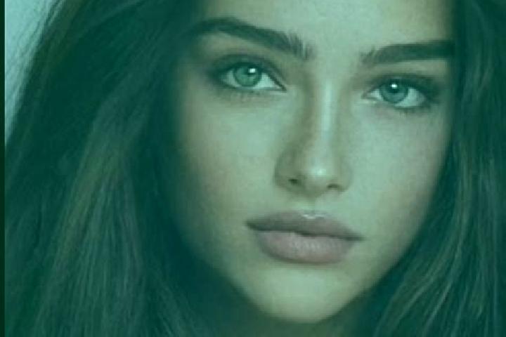 Ivy, 37, a chestnut grey-eyed caucasian companion based in Glugur Tengah. Offering Fetish, Tantra, Travel Companion, Couples. Available for incall and outcal...
