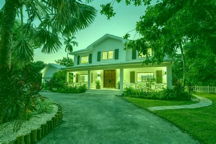 Ivy, 37 — Escort in Belford Estates, Cayman Islands