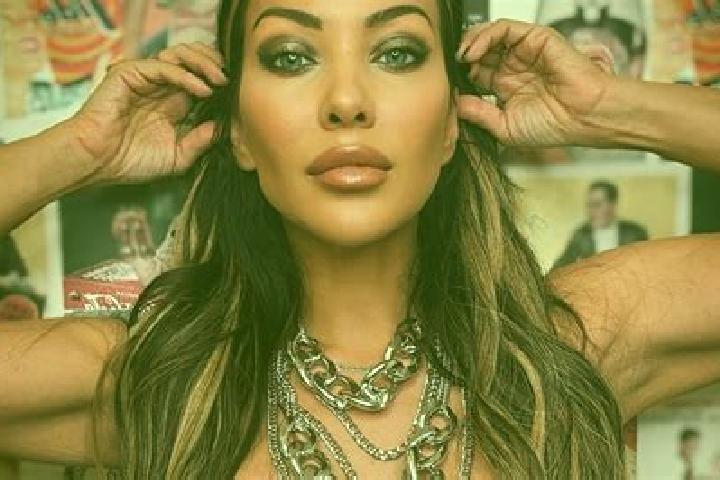 Ivy, 37 — Escort in Penbrook, United States