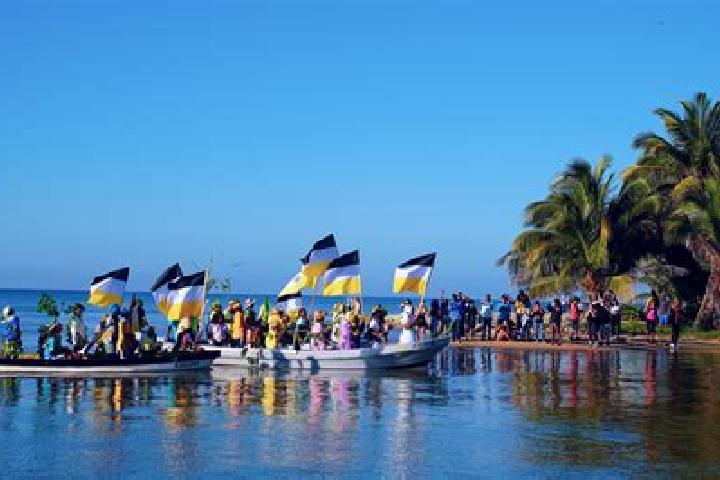 Ivy, 37 — Escort in Trio Village, Belize
