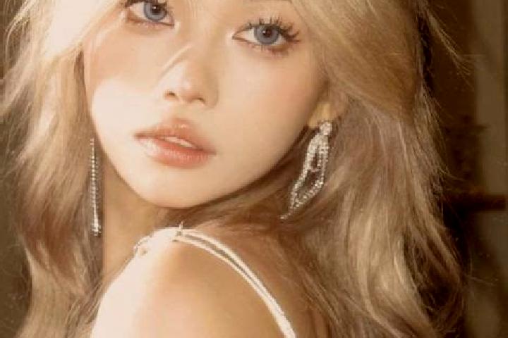 Ivy, 38, a blonde blue-eyed asian companion based in Nakanobu. Offering Domination, Girlfriend Experience, Roleplay, Deep French Kissing. Available for incal...