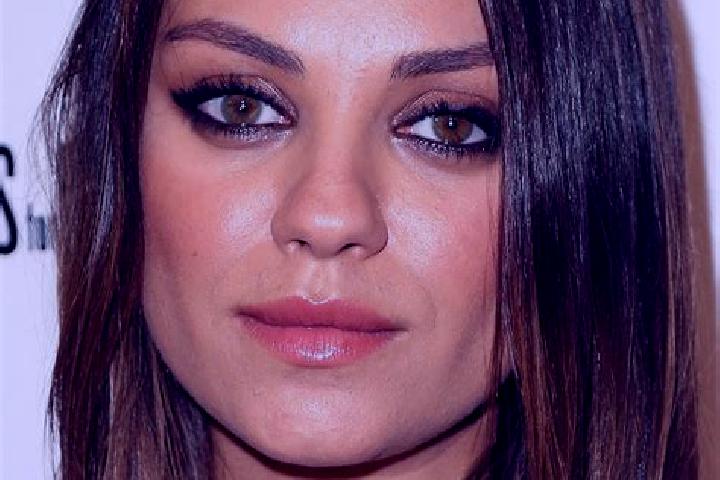 Ivy, 38, a brunette hazel-eyed indian companion based in Ajigasawa. Offering GFE, Erotic Massage, Overnight. Available for incall and outcall, day and evenin...