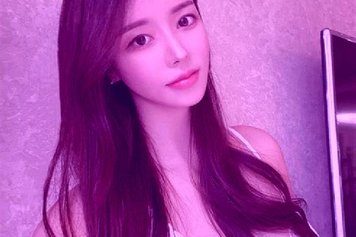 Ivy, 38 — Escort in Longshe, China