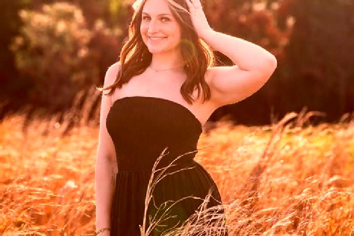 Ivy, 38 — Escort in Loughman, United States