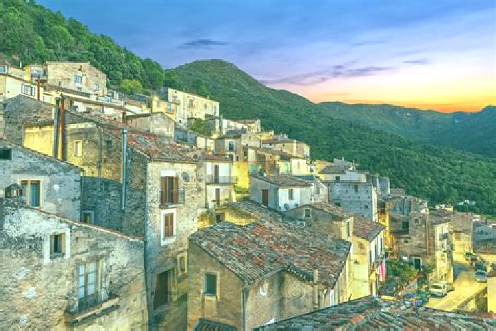 Ivy, 38 — Escort in Morano Calabro, Italy