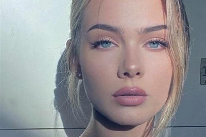 Ivy, 39, a blonde grey-eyed european companion based in Louhans. Offering OWO, Massage, Party Girl, A-Level, Girlfriend Experience. Available for incall and ...
