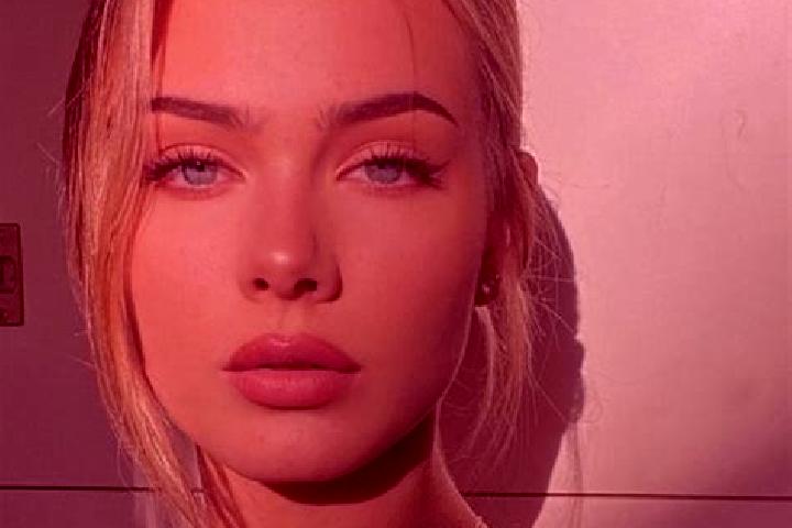 Ivy, 39, a blonde grey-eyed european companion based in Nimbeluk. Offering Dinner Date, CIM, Party Girl, Erotic Massage. Available for incall and outcall, da...