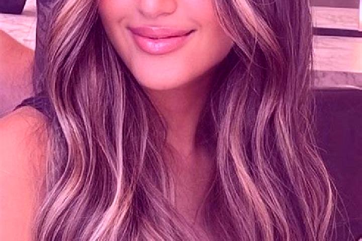 Ivy, 39, a dark blonde brown-eyed mediterranean companion based in Bavayo. Offering Girlfriend Experience, Tantra, Erotic Massage. Available for incall and o...