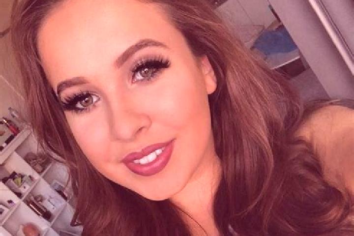 Ivy, 39, a red dark-eyed mixed companion based in Harrow Weald. Offering 69, Roleplay, Erotic Massage, Prostate Massage. Available for incall and outcall, da...