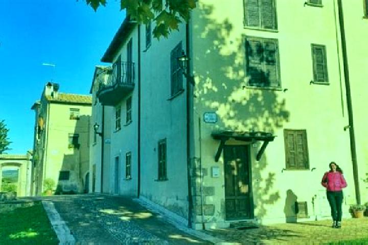 Ivy, 39 — Escort in Attigliano, Italy
