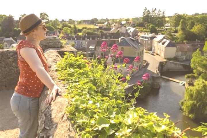 Ivy, 39 — Escort in Fresnay-sur-Sarthe, France