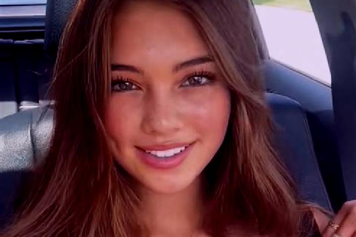 Jade, 20, a brunette grey-eyed mixed companion based in Binderveld. Offering Tantra, Girlfriend Experience, Fetish. Available for incall and outcall, overnig...