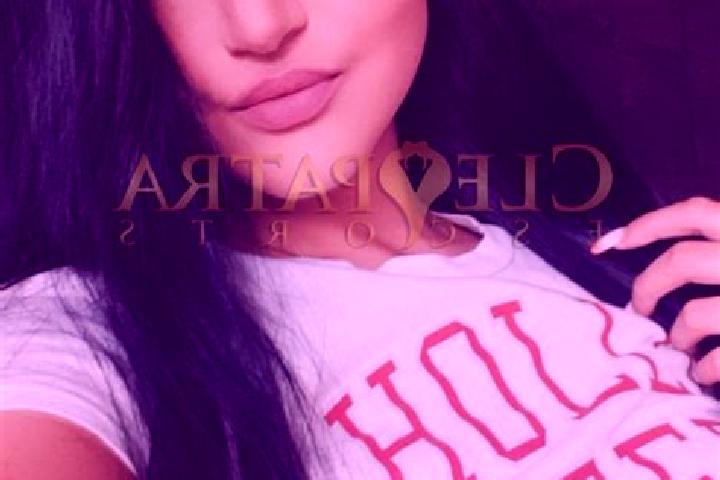 Jade, 20, a red grey-eyed mediterranean companion based in Glenolden. Offering CIM, Tantra, Overnight, BDSM, Fetish. Available for incall and outcall, day an...