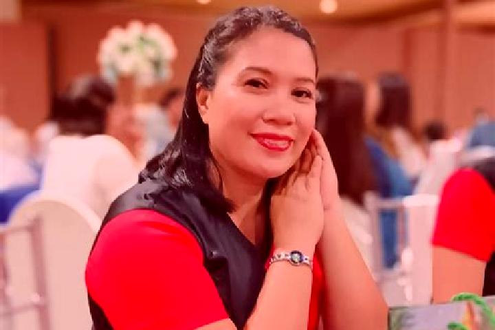 Jade, 20 — Escort in Mambago, Philippines
