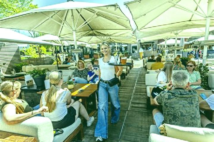 Jade, 20 — Escort in Picar, Albania
