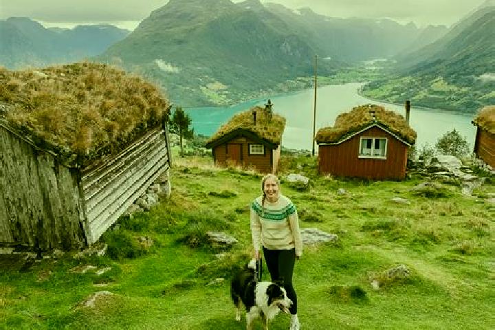 Jade, 20 — Escort in Skui, Norway