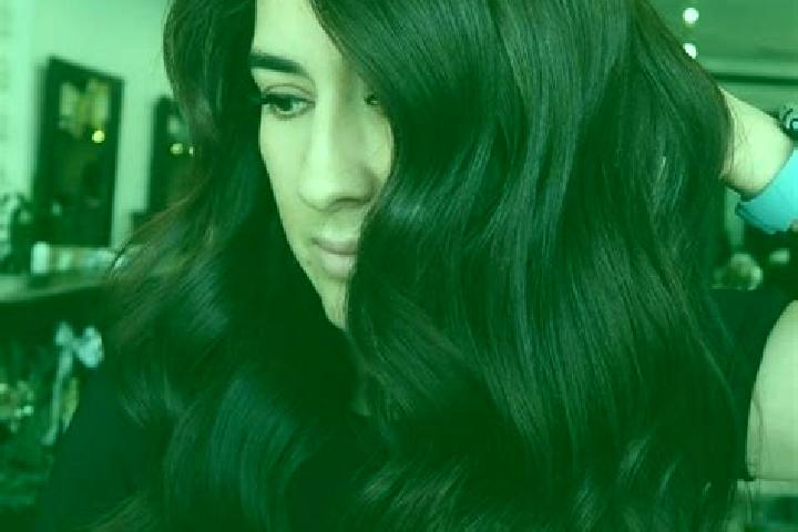 Jade, 21, a auburn dark-eyed middle eastern companion based in Bas-Vully. Offering 69, Duos, Massage, Party Girl. Available for incall and outcall, day and e...