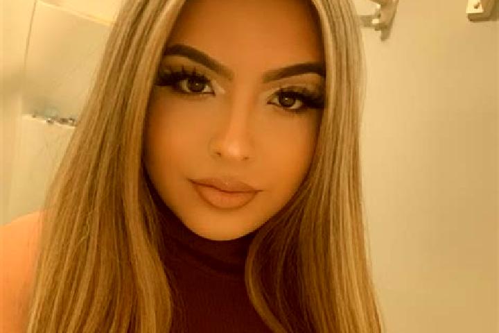 Jade, 21, a blonde amber-eyed latina companion based in Relleu. Offering Tantra, Couples, Striptease. Available for incall and outcall, overnight bookings av...