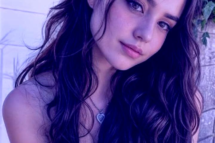 Jade, 21, a brunette hazel-eyed middle eastern companion based in Toxtla. Offering Girlfriend Experience, Domination, Overnight, Couples. Available for incal...