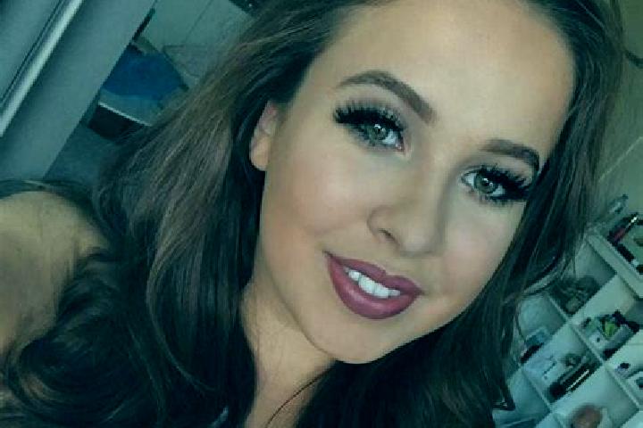 Jade, 21, a dark blonde grey-eyed caribbean companion based in Clyde. Offering BDSM, Girlfriend Experience, Overnight, Roleplay. Available for incall and out...