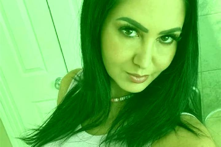 Jade, 21, a red dark-eyed indian companion based in Ouessant. Offering Massage, Couples, Deep French Kissing. Available for incall and outcall, overnight boo...