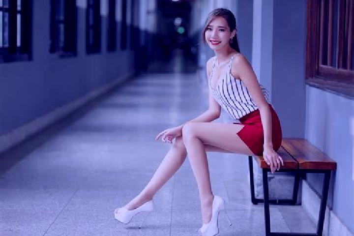 Jade, 21, a red grey-eyed asian companion based in Berasia. Offering Travel Companion, A-Level, Duos, BDSM. Available for incall and outcall, overnight booki...
