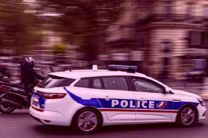 Jade, 21 — Escort in Arrest, France