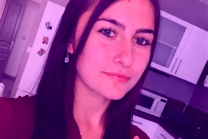 Jade, 21 — Escort in Jacob-Bellecombette, France