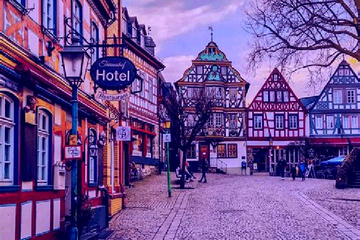 Jade, 21 — Escort in Markersdorf, Germany