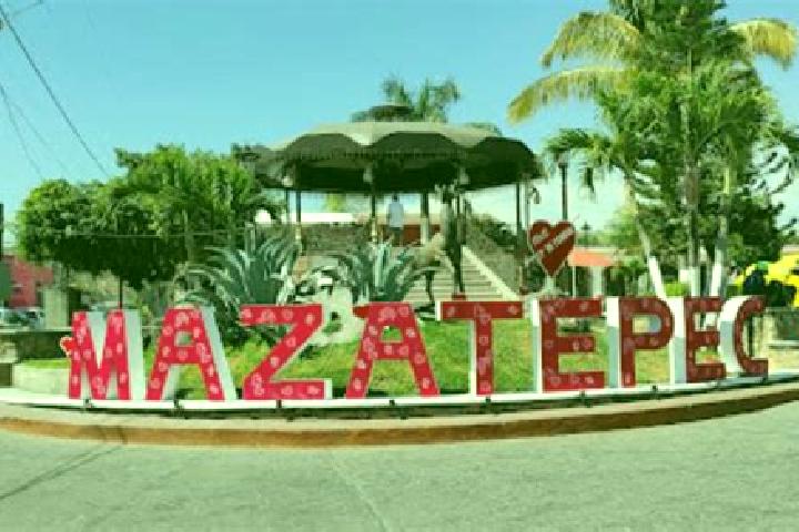 Jade, 21 — Escort in Mazatepec, Mexico