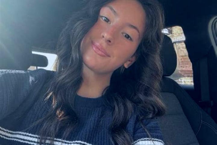 Jade, 21 — Escort in Shady Grove, United States