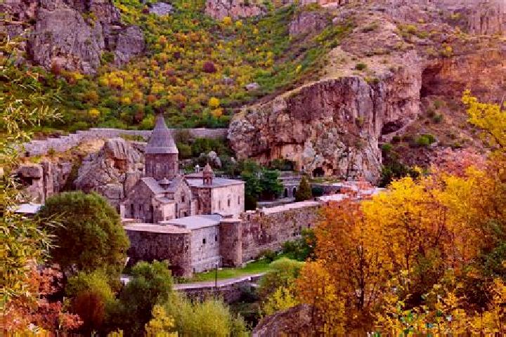 Jade, 21 — Escort in Tsaghkadzor, Armenia