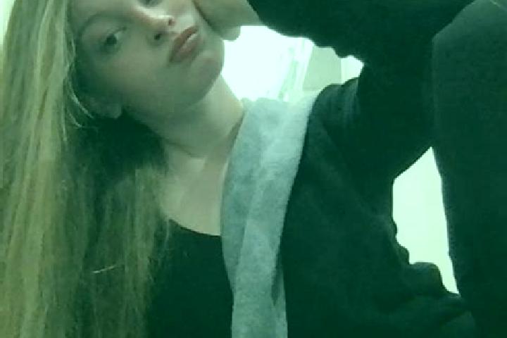 Jade, 21 — Escort in Vivian, United States