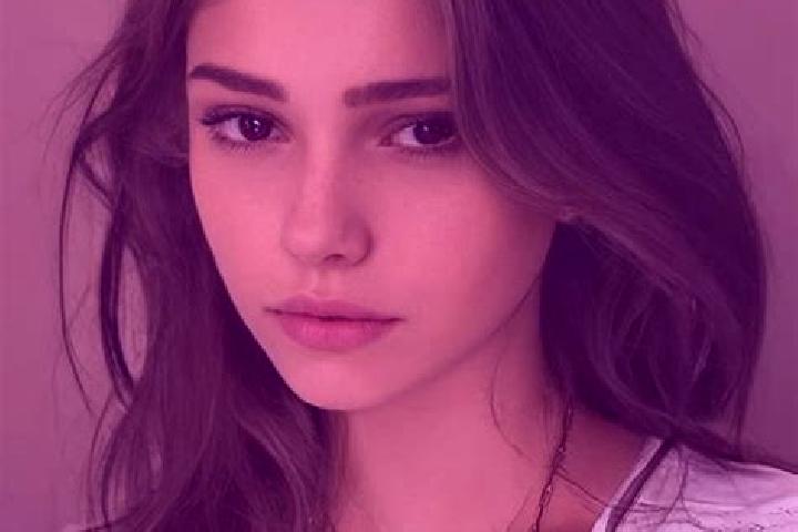 Jade, 22, a auburn hazel-eyed slavic companion based in Linabo. Offering Girlfriend Experience, Prostate Massage, Massage. Available for incall and outcall, ...