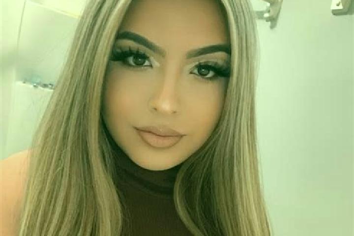 Jade, 22, a blonde brown-eyed latina companion based in Faye-l Abbesse. Offering Prostate Massage, Couples, Tantra. Available for incall and outcall, day and...