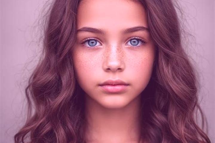 Jade, 22, a brunette blue-eyed caucasian companion based in Satosho. Offering GFE, Domination, Roleplay, 69. Available for incall and outcall, overnight book...