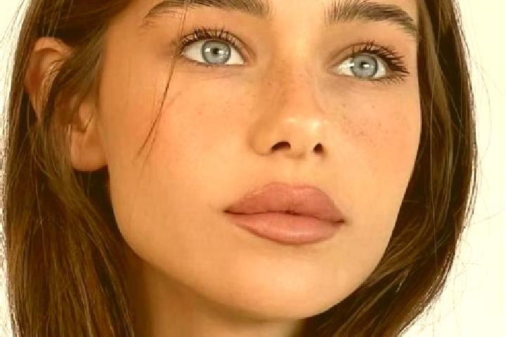 Jade, 22, a brunette brown-eyed indian companion based in Blausasc. Offering Overnight, A-Level. Available for incall and outcall, overnight bookings available.