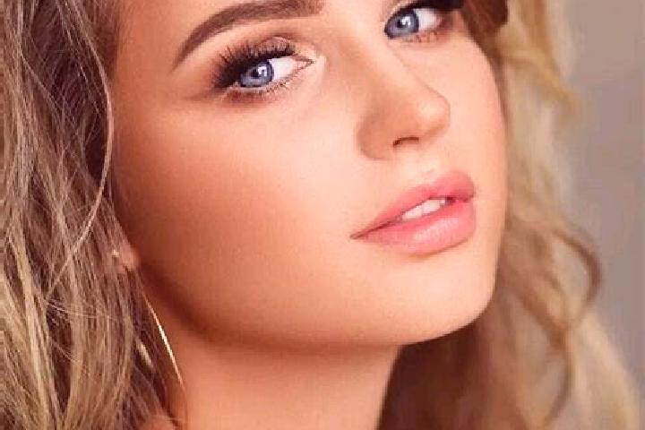 Jade, 22, a dark blonde blue-eyed asian companion based in Gamalero. Offering Tantra, Domination, Couples, GFE. Available for incall and outcall, overnight b...