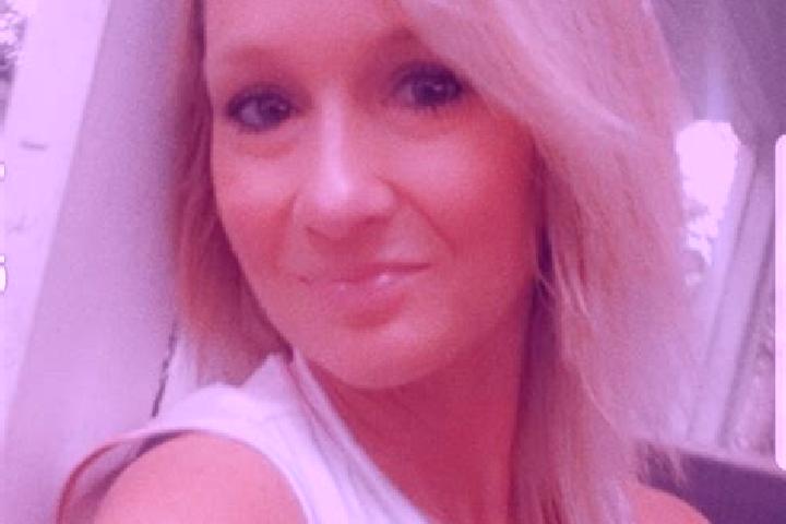 Jade, 22 — Escort in Booneville, United States