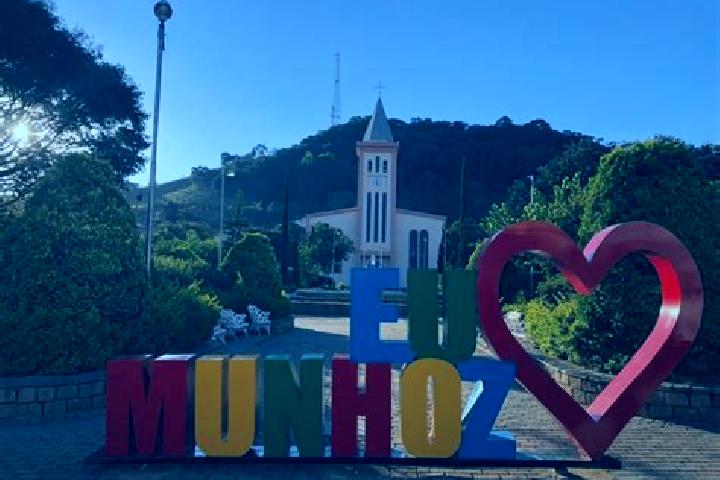 Jade, 22 — Escort in Munhoz de Melo, Brazil